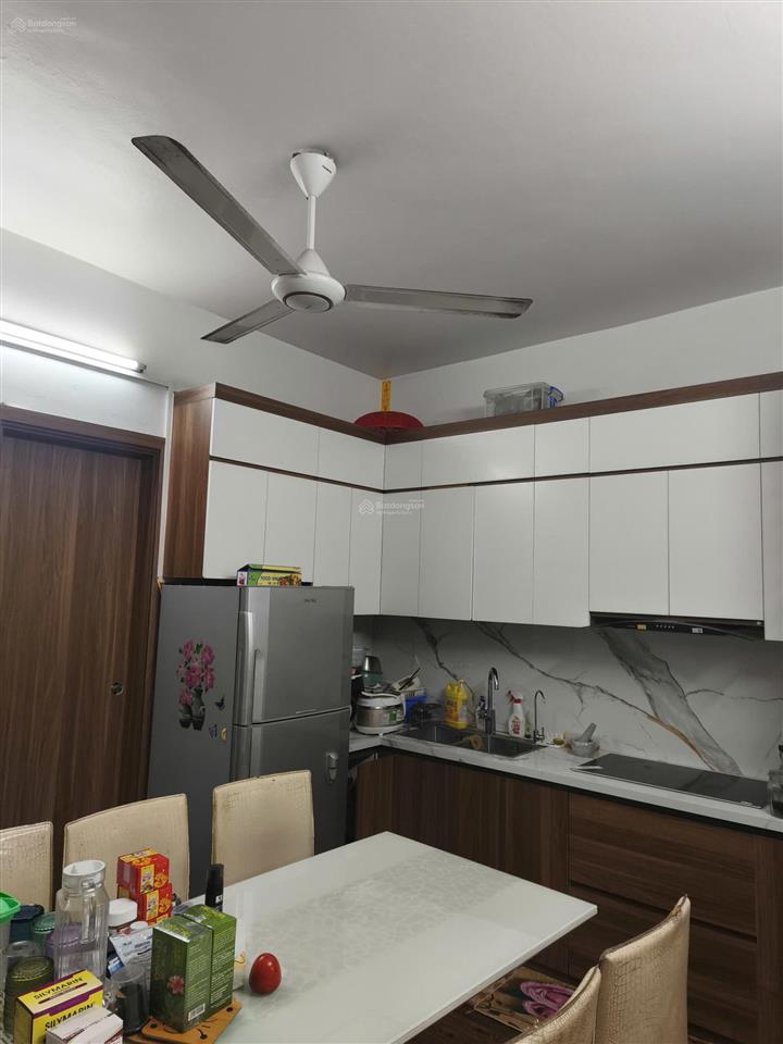 Chính chủ cần bán căn hộ nhà g khu đô thị đền lừ 1. diện tích sd 56m2, 2 ngủ 1 wc