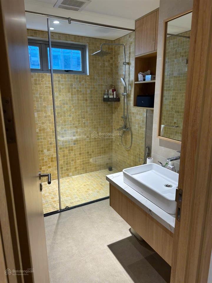 Cho thuê căn hộ vinhomes 54a nguyễn chí thanh, 128m², 3pn.  0936 363 ***