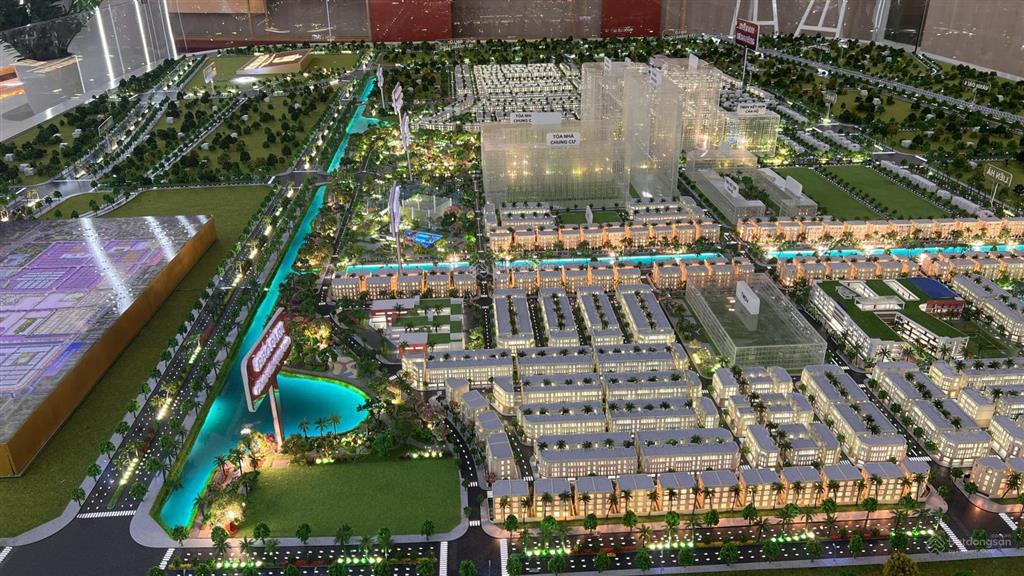 Chính chủ bán căn đơn lập vip, căn góc bm01, view hồ.  o936.363.925