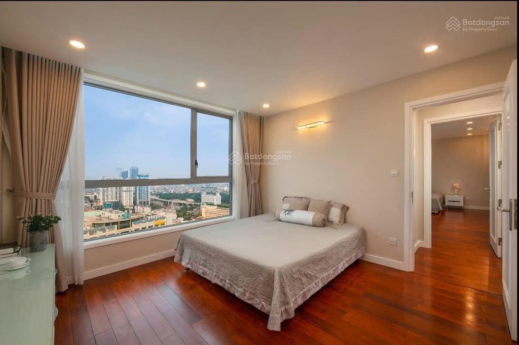 Chính chủ cho thuê căn hộ 3pn, vinhomes 54a nguyễn chí thanh.  o936363925
