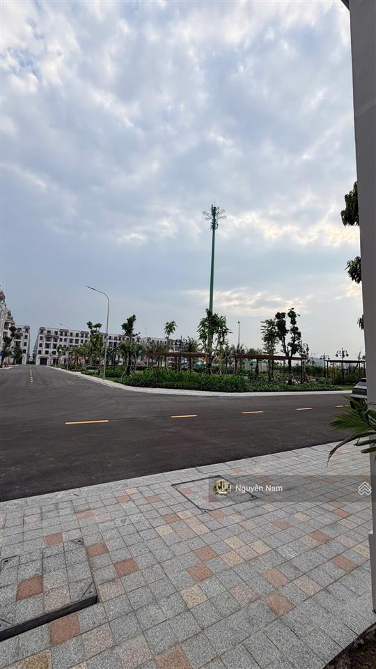 Siêu rẻ. chủ cần bán biệt thự liền kề viễn đông vinhomes cổ loa, 75m2, giá 21,x tỷ.  0936 363 ***