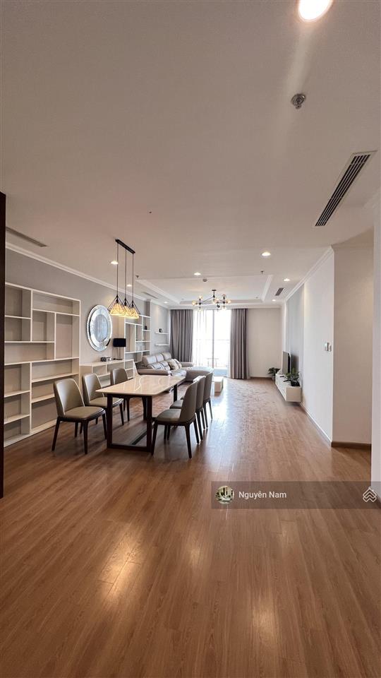Cần bán căn góc 4pn, 167m2 vinhomes 54a nguyễn chí thanh, full đồ nội thất.  0936 363 ***