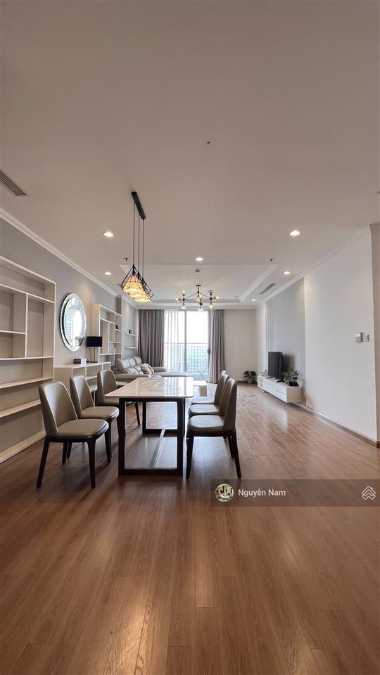 Cần bán căn góc 4pn, 167m2 vinhomes 54a nguyễn chí thanh, full đồ nội thất.  0936 363 ***
