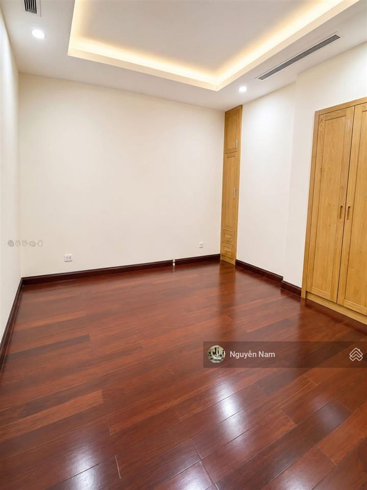 Bán căn hộ royal city, tòa r1, 2pn, 109m2.  0936 363 ***