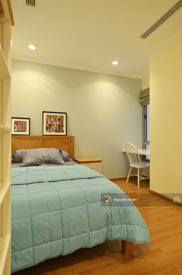Cho thuê căn 2pn, 86m2, vinhomes 54a nguyễn chí thanh.  0936 363 ***