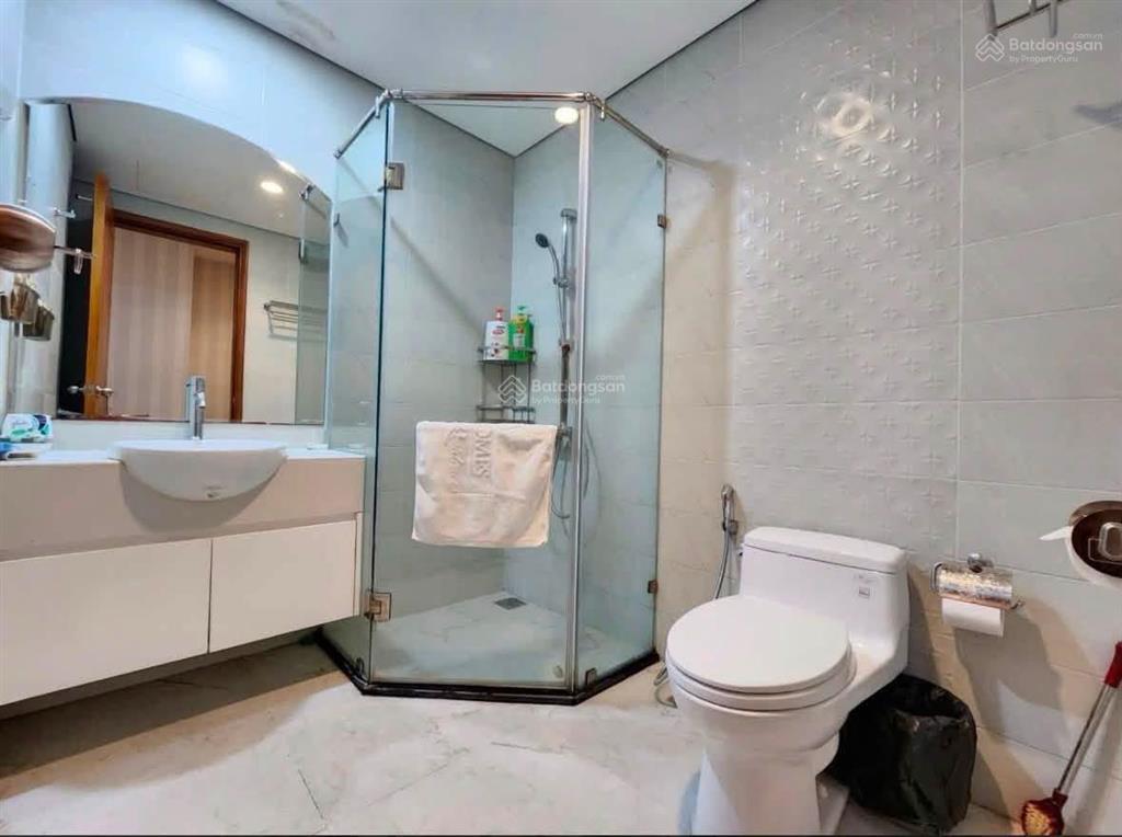 Cho thuê căn hộ royal city, 1pn, 55m2, tòa r6. 0936 363 ***