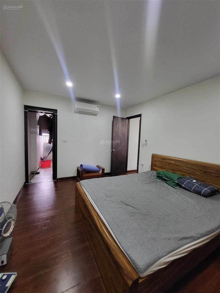 Chính chủ bán gấp căn 2 pn osaka linh đàm  56m2 siêu đẹp view hồ linh đàm   0338 739 ***