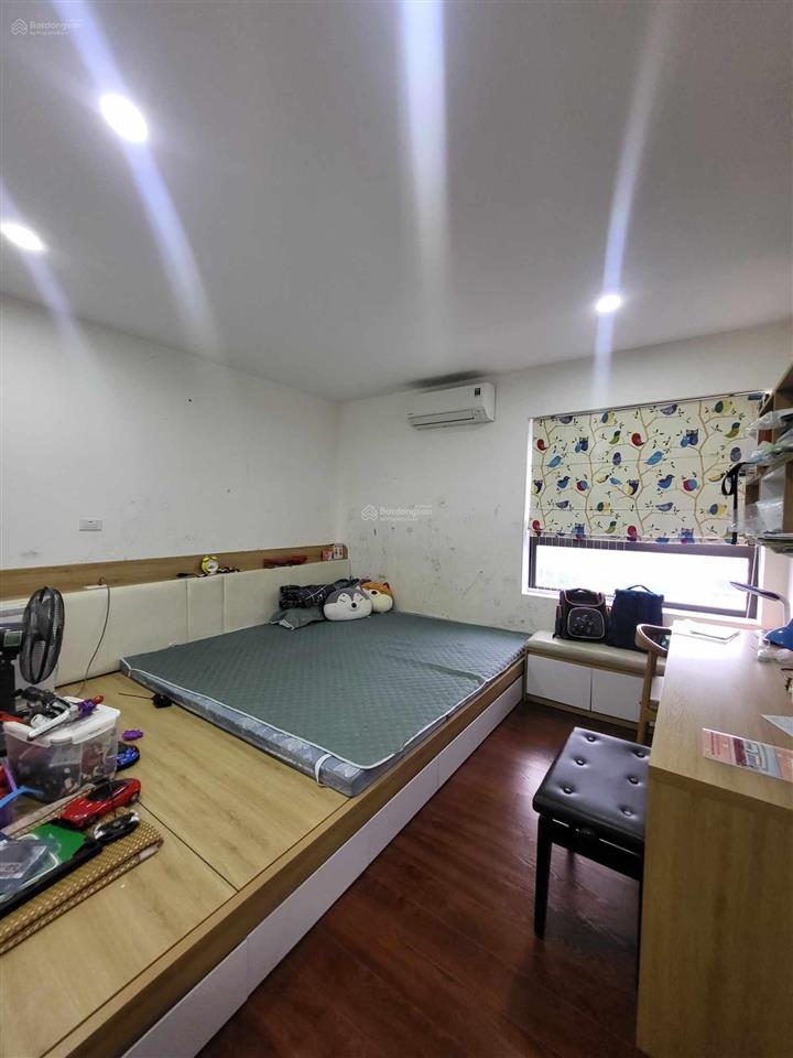 Chính chủ bán gấp căn 2 pn osaka linh đàm  56m2 siêu đẹp view hồ linh đàm   0338 739 ***