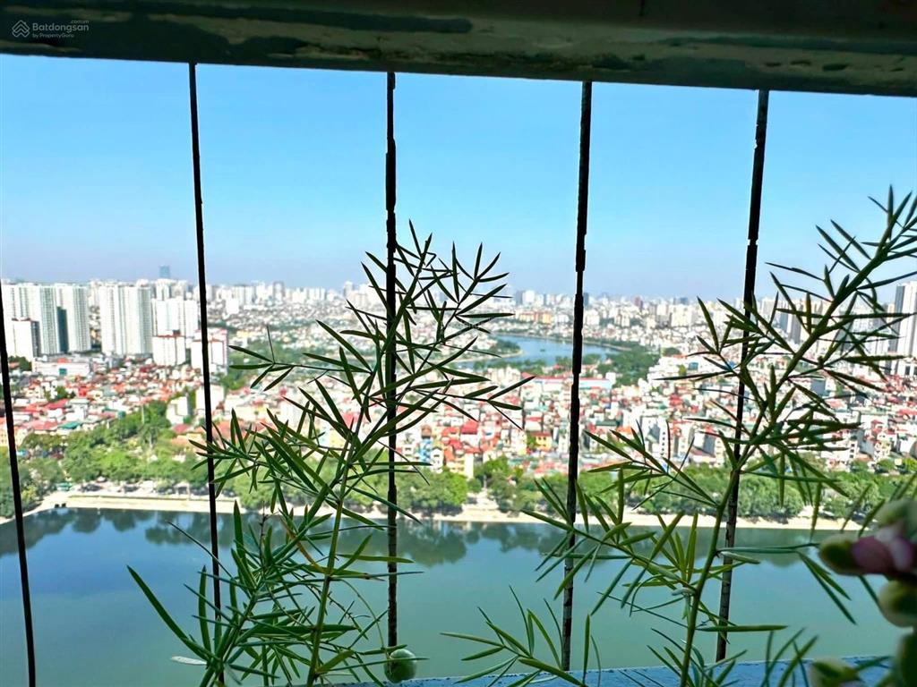 Chính chủ bán gấp cc vp6 linh đàm, 67m2 nhà đẹp, view hồ