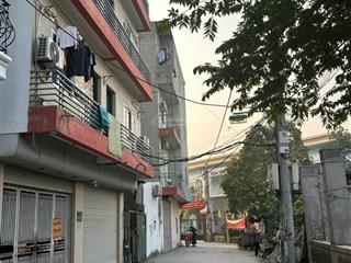 Nhà em bán mảnh đất đẹp ngõ 15 phú xá  phú thượng 145m2, mt 8m giá nhỉnh 185tr/m2.  0888 486 ***