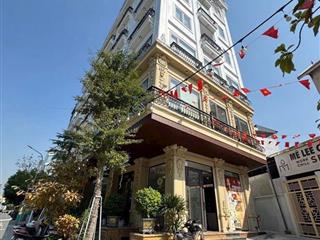 Chính chủ bán nhà ngõ 135 bồ đề 43m2x7tầng thang máy căn góc 2 mặt đường oto . 0888 486 ***.