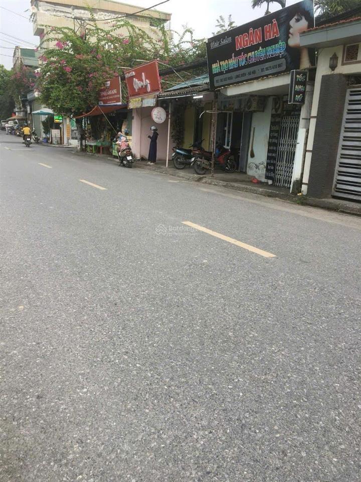 Chính chủ bán nhà mặt phố bát khốilong biên 145m2, mặt tiền 9,9m giá 18,5 tỷ.  0888 486 ***
