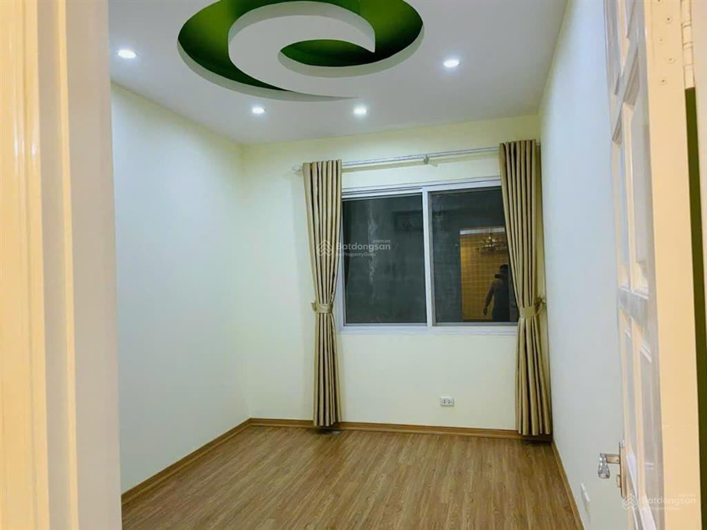 Chính chủ bán căn hộ duplex view hồ tây tòa fhome 28 xuân la 200m2 5pn.0888 486 ***.