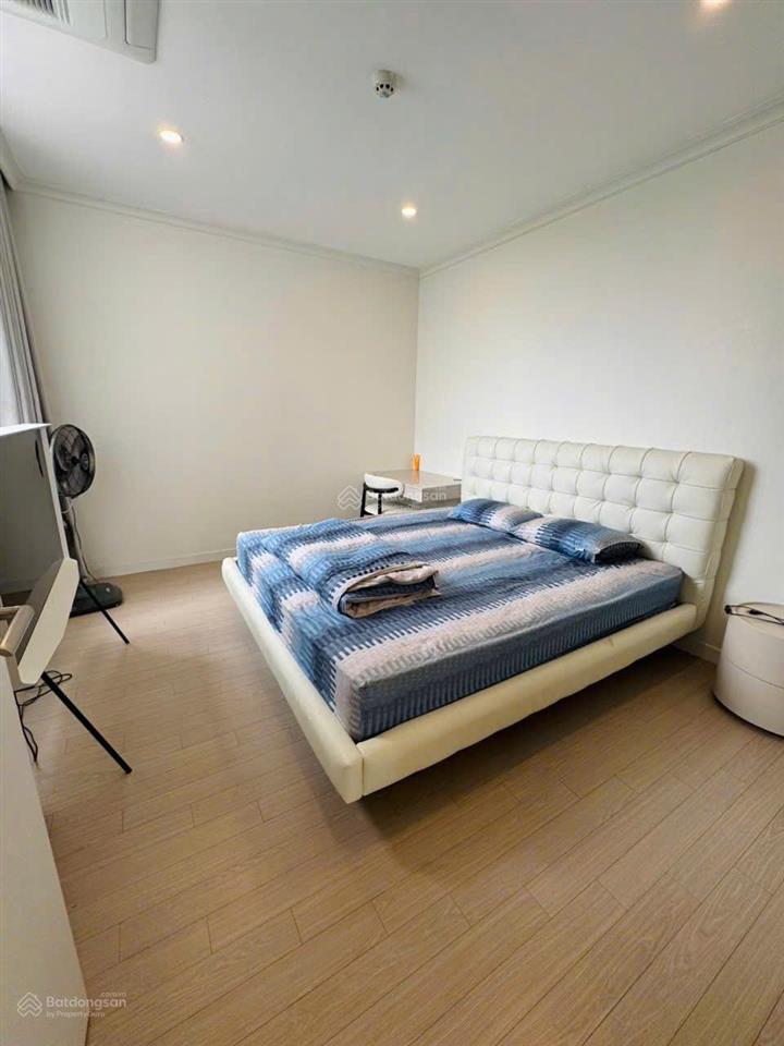 Chính chủ cho thuê nhà ngõ 143 kim mã dt 38m² x 4 tầng giá 11 triệu/th.  0888 486 ***