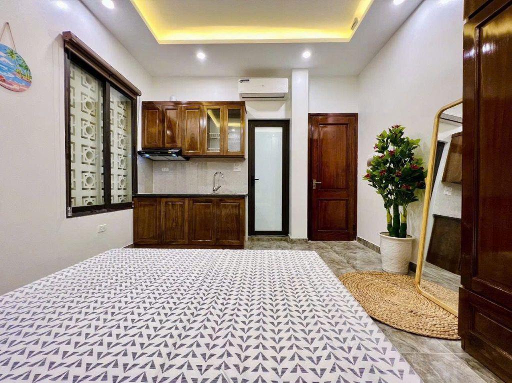 Chính chủ cho thuê nhà 50m2x4 tầng ngõ 120 Trần Cung giá 15tr.LH: Trần Minh:0983814882