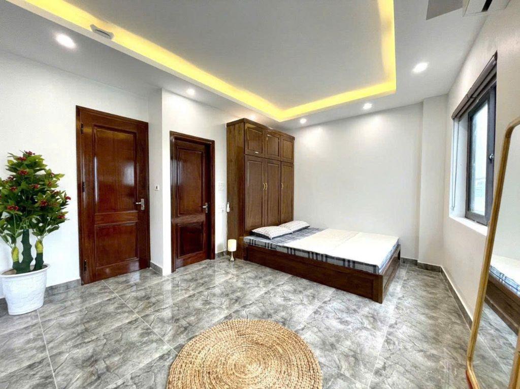 Chính chủ cho thuê nhà 50m2x4 tầng ngõ 120 Trần Cung giá 15tr.LH: Trần Minh:0983814882