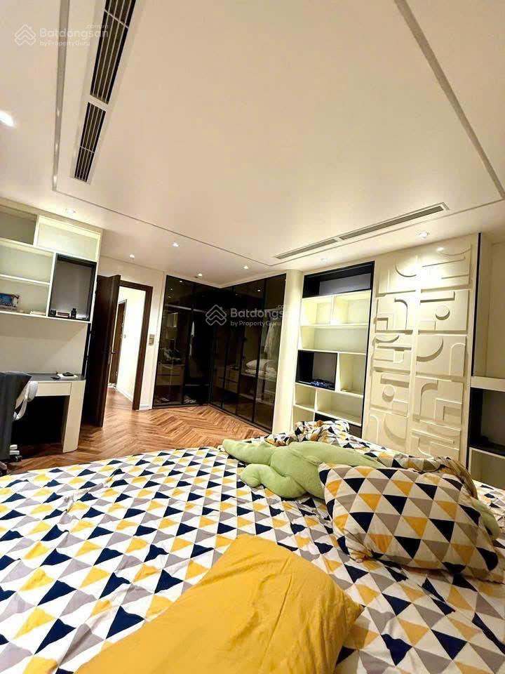 Nhà em bán lại căn hộ 155m², 3pn góc tòa ct3cland 81 lê đức thọ giá 10,5 tỷ.  0983 814 ***