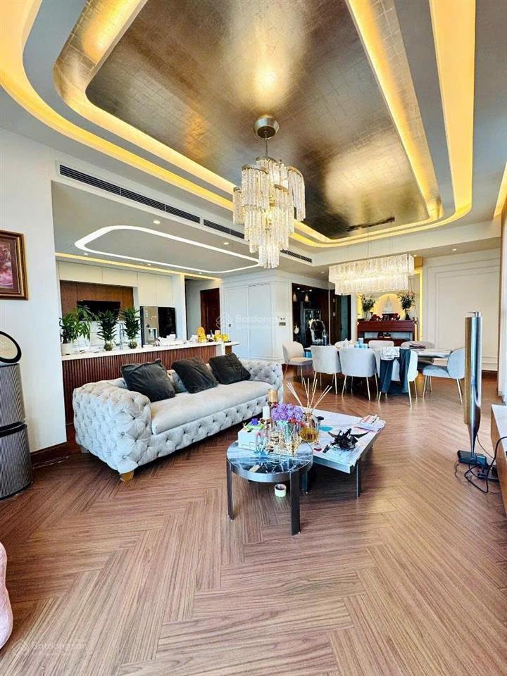 Nhà em bán lại căn hộ 168m2 loại 3pn đẹp udic westlake giá 95tr/m2.  0888 486 ***