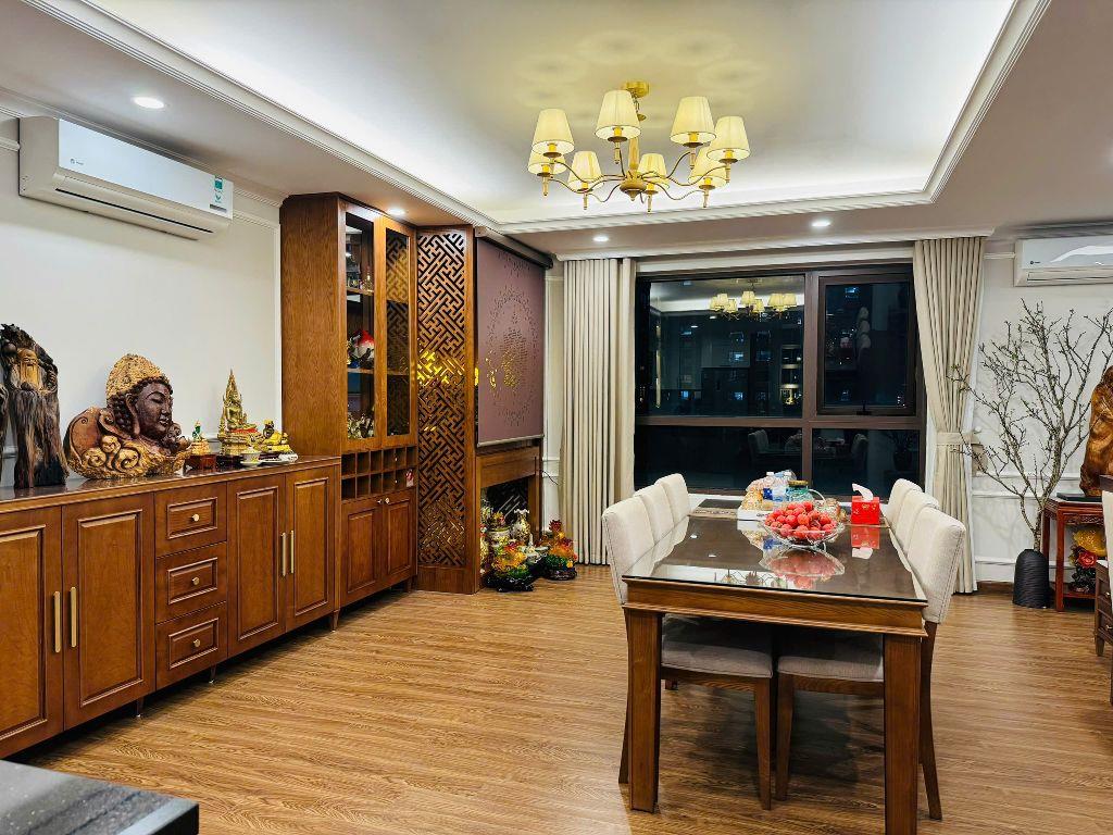 Nhà em cho thuê căn hộ 145m2 3PN Full view hồ Tây tòa 249A Thụy Khuê.LH 0983814882 