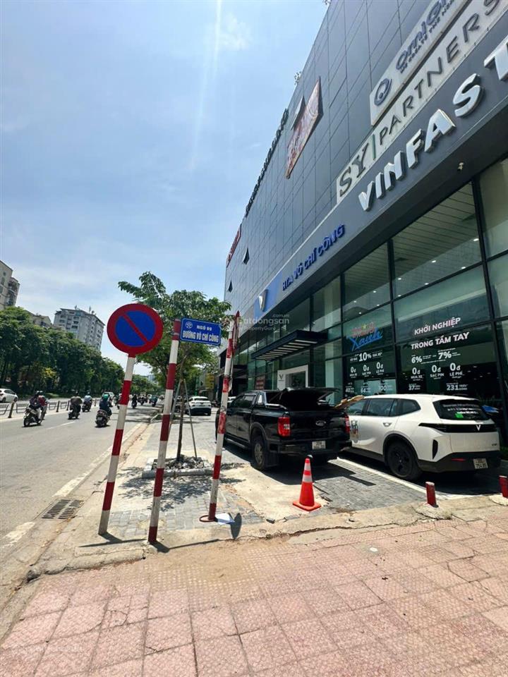 Nhà em bán mảnh đất đẹp ngõ 99 võ chí công, cạnh viện tim cs2. dt 85m2, lô góc 20 tỷ  0888 486 ***