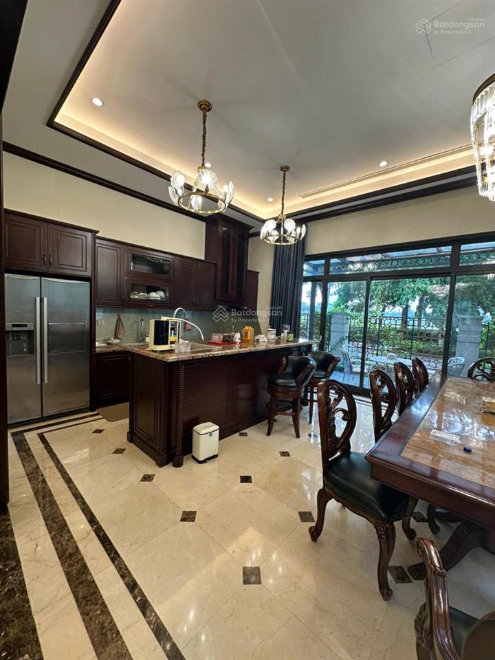 Chính chủ bán biệt thự liền kề kđt mới nghĩa đô 139m2 x4 tầng cạnh trường everets  0888 486 ***