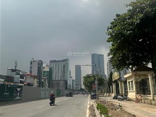 Chính chủ bán nhà mặt phố liễu giaivăn cao 72m2, mặt tiền 6m căn góc.  0888 486 ***.