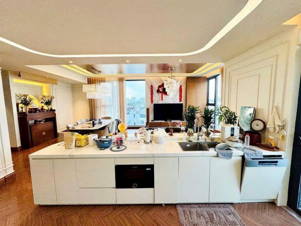 Chính chủ bán gấp căn hộ 95m2 giá 7,9 tỷ, 3pn góc view đẹp tòa 14A1 Ciputra LH 0888486262