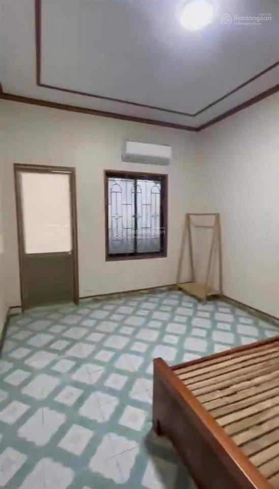 Cho thuê 4 tầng ở ngõ 15 phố phương mai, đống đa, giá cực chất