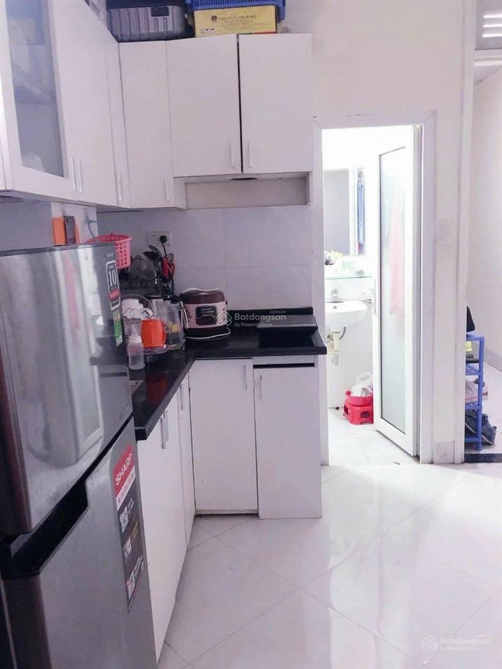 Cho thuê căn hộ tập thể có 2pn ở ngõ 55 huỳnh thúc kháng