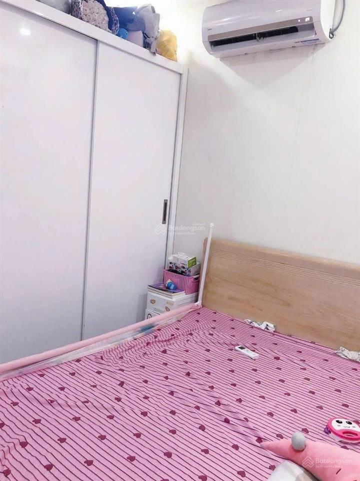 Cho thuê căn hộ tập thể có 2pn ở ngõ 55 huỳnh thúc kháng