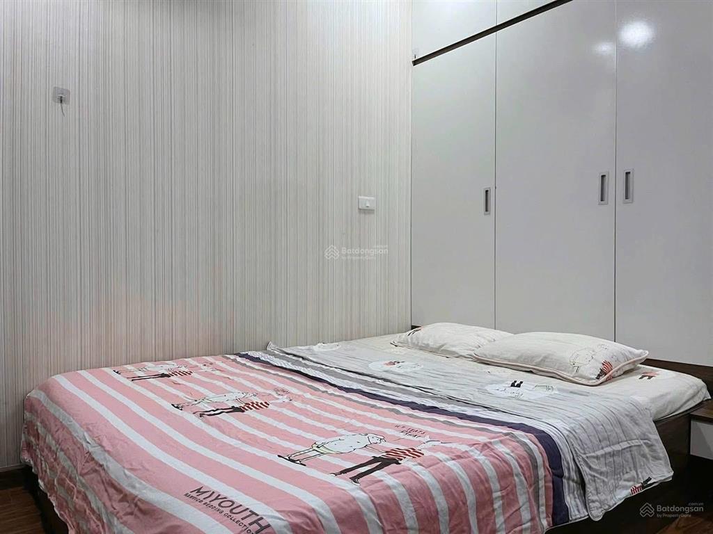Cho thuê nhà trọ tại 213 giáp nhất, 2,4 triệu, 25m2, đầy đủ nội thất