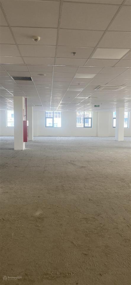Cho thuê văn phòng toà the rosary 89 lạc long quân 70m2,80m2,150m2,200m2,2000m2 giá 120 nghìn/m2/th