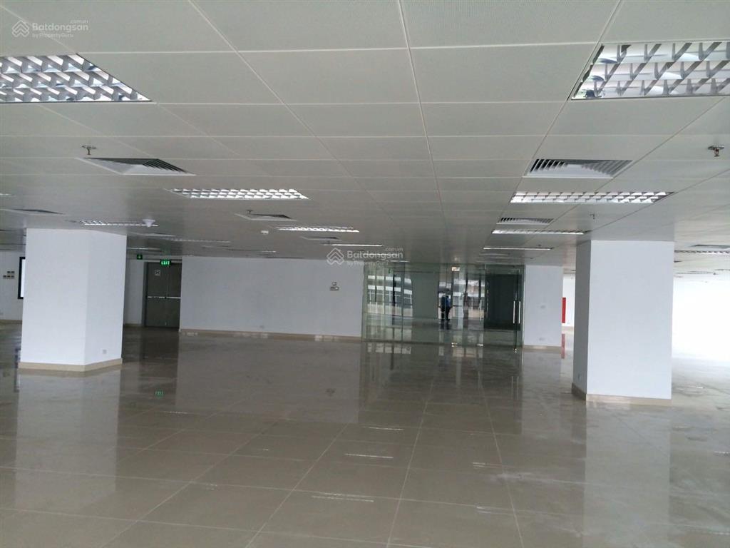 Cho thuê vp tòa n03t1 đoàn ngoại giao, diện tích 150m2 giá 150k/m2