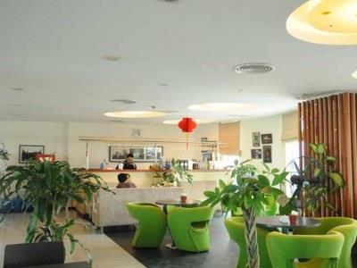 Cho thuê vp quận hoàng mai khu linh đàm 150m2, giá 110 nghìn/m2/th