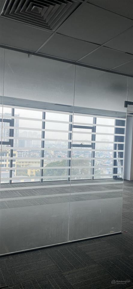 Cho thuê văn phòng tòa nhà hồ gươm plaza phố trần phú 110m2 trở lên giá 180k/m2/th