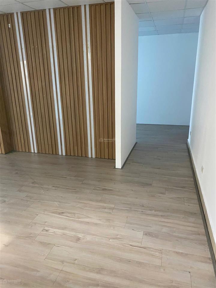 Cho thuê văn phòng phố nguyễn du, phường hai bà trưng 70m2