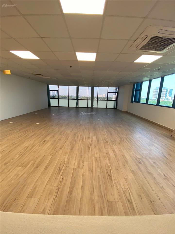 Cho thuê văn phòng phố nguyễn du, phường hai bà trưng 70m2