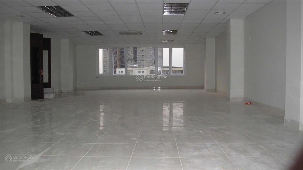 Cho thuê văn phòng khu bách khoa 27 đại cồ việt 120m² giá 15 triệu/tháng