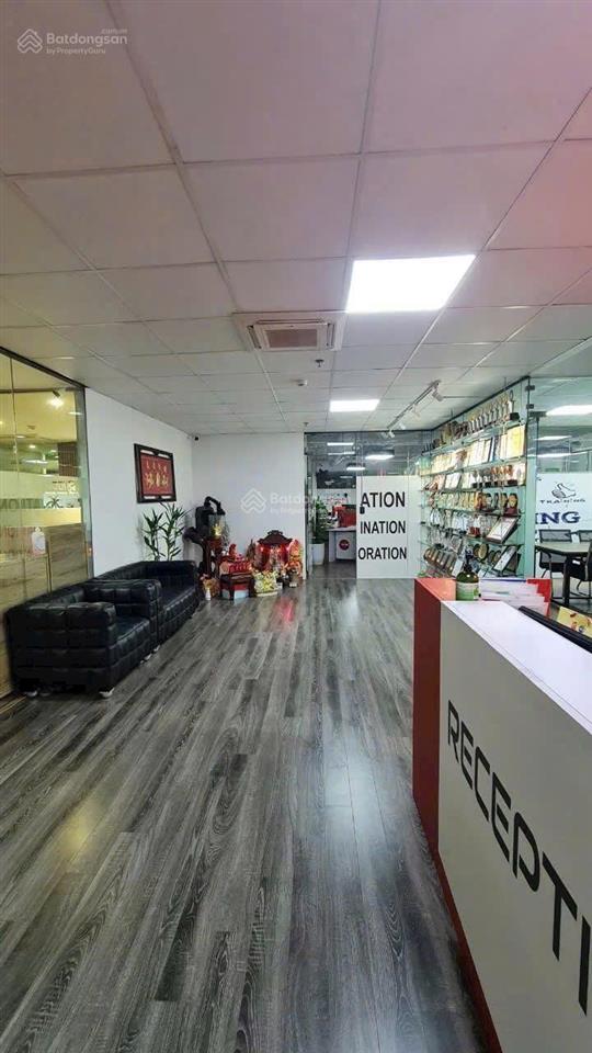 Cho thuê văn phòng toà diamond flower phố hoàng đạo thuý 70m2,100m2 150m2,250m2,1000m2 giá 280k/m2