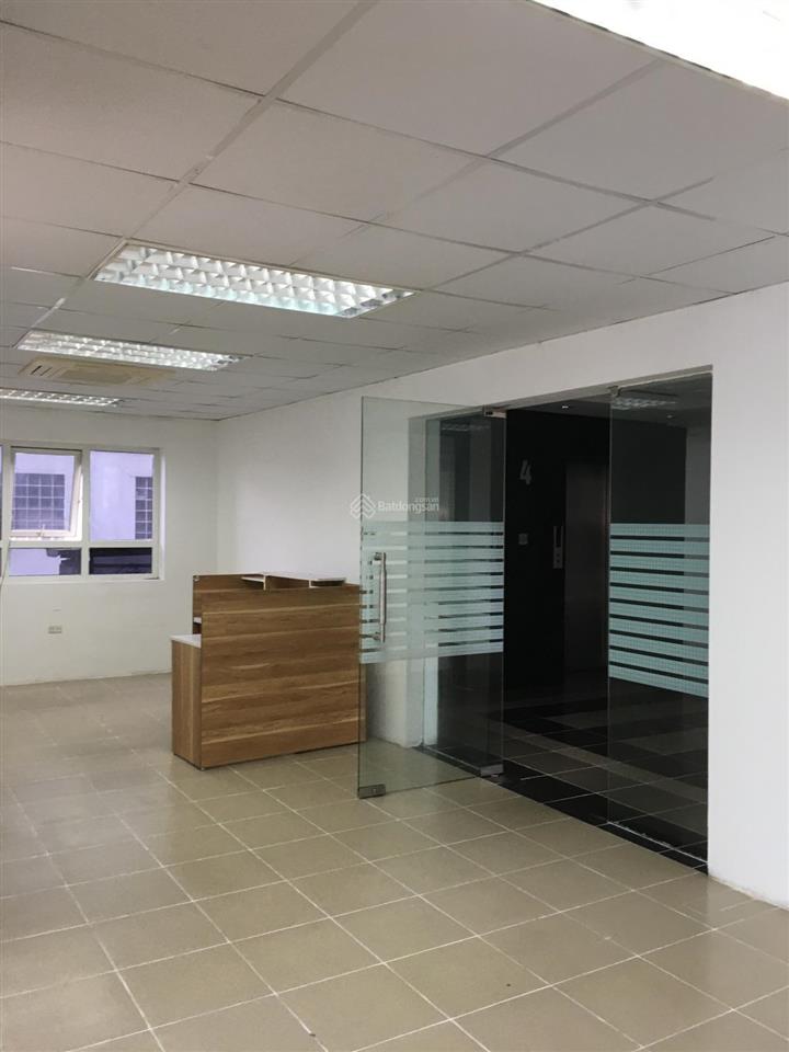 Cho thuê văn phòng tòa nhà hòa phát phố tân mai 200m2 giá 110 nghìn/m2/th