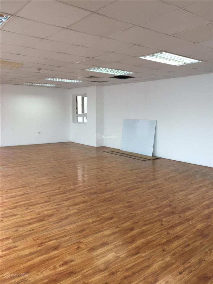 Cho thuê văn phòng tòa nhà hòa phát phố tân mai 200m2 giá 110 nghìn/m2/th