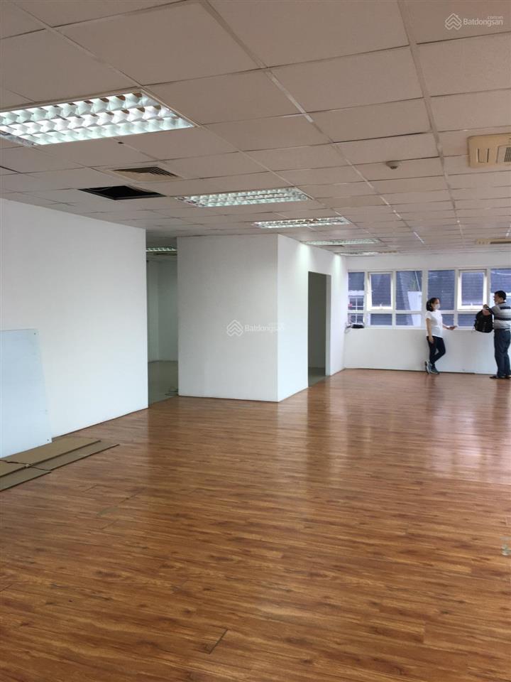 Cho thuê văn phòng tòa nhà hòa phát phố tân mai 200m2 giá 110 nghìn/m2/th