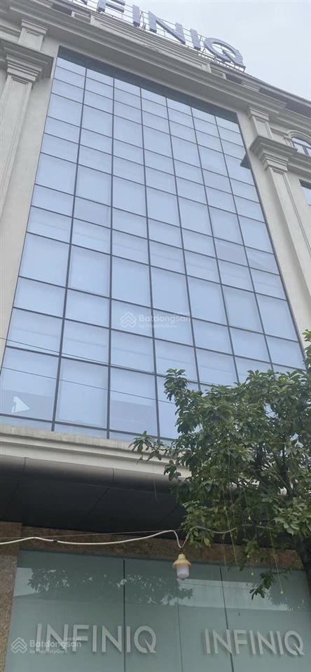Cho thuê vp tòa ad building 82 dịch vọng hậu dt 220m2