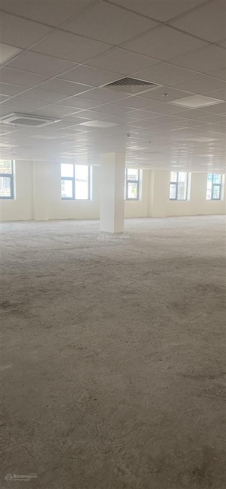 Cho thuê văn phòng tòa the rosary 89 lạc long quân 150m2, giá 120 nghìn/m2/th