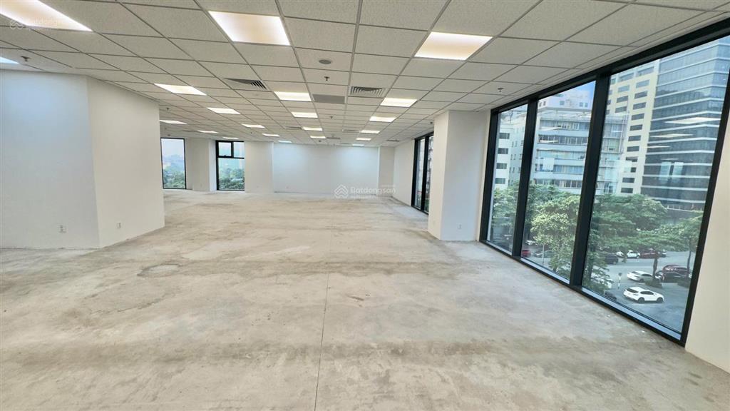 Cho thuê văn phòng toà cienco 1 số 623 đê la thành, diện tích từ 200m2