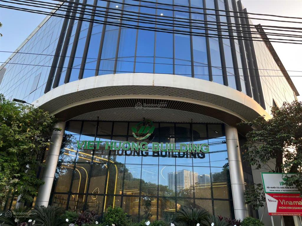 Cho thuê văn phòng tòa việt hương building phố nguyễn xiển, thanh liệt từ 200m2 giá 140k/m2