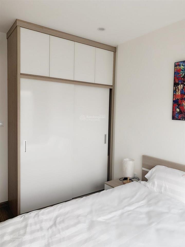 Chính chủ cho thuê căn 1pn + tại vinhomes smart city đủ đồ  giá 8tr/th  0989 848 ***