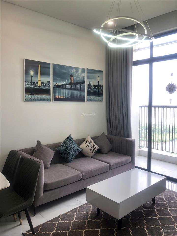 Mỹ đình pearl  em đang sẵn căn 1pn2pn đủ đồ vào ngay ạ  0989 848 ***