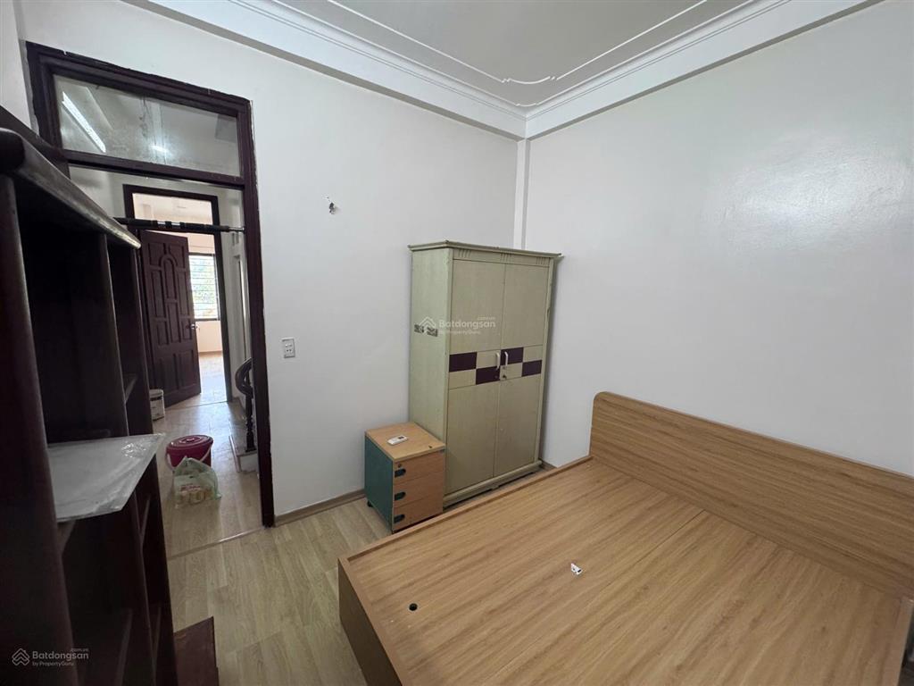 Cho thuê nhà tại định công thượng 4 tầng  4pn đầy đủ nội thất 12tr/th vào ngay  0989 848 ***