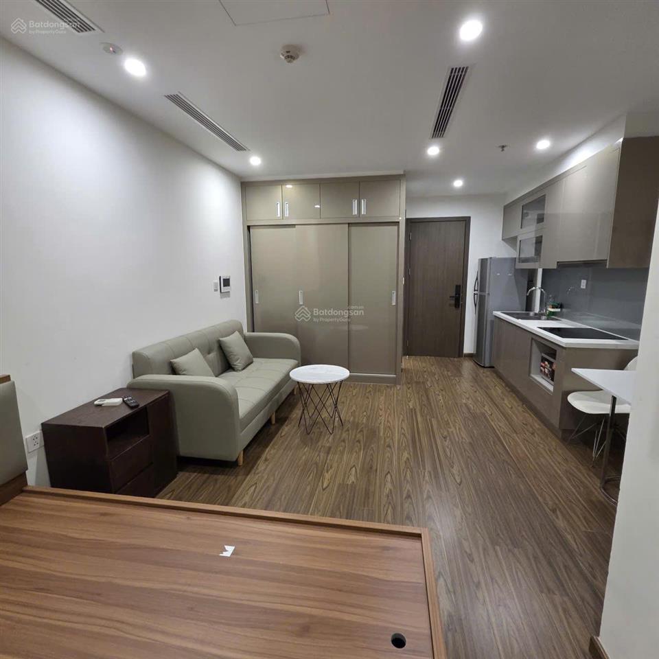 Hot bán căn studio đủ đồ  giá 11tr vào ngay.  0989 848 ***